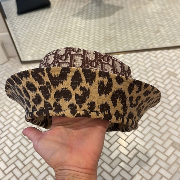 Dior bucket hat (reversible) - Picture 5 of 5